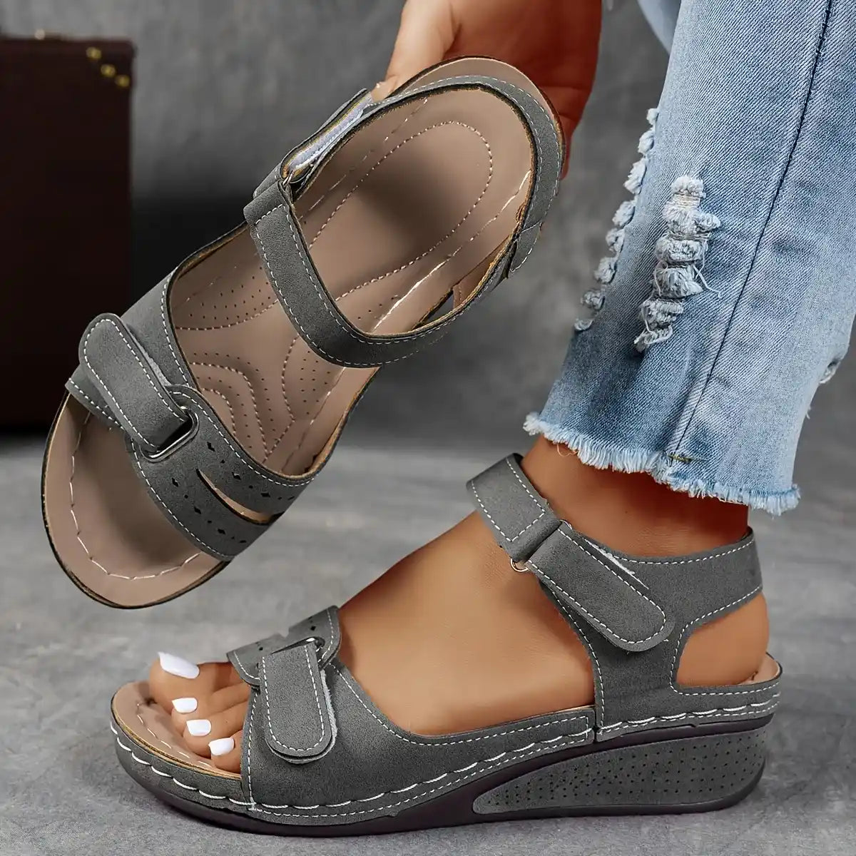 Women's Fashion Rhinestone High Heel Chunky Heel Sandals