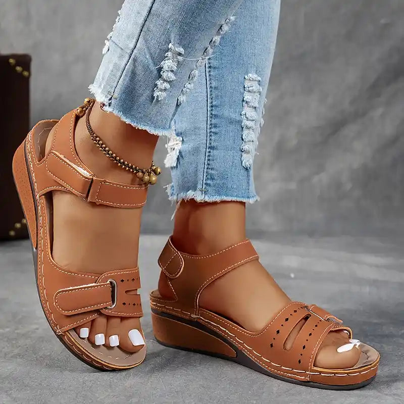Women's Fashion Rhinestone High Heel Chunky Heel Sandals