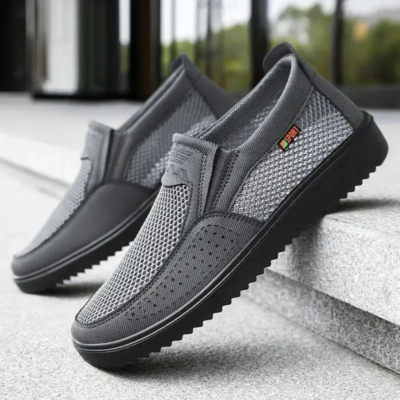 Men's New Mesh Breathable Slip-on Casual Shoes