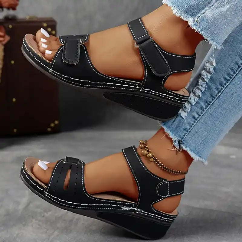 Women's Fashion Rhinestone High Heel Chunky Heel Sandals