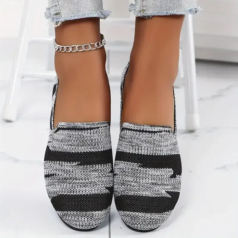 Women's Breathable Versatile Slip-On Flat Shoes