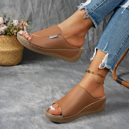 Women's Comfortable Thick Sole Arch Support Leather Slippers