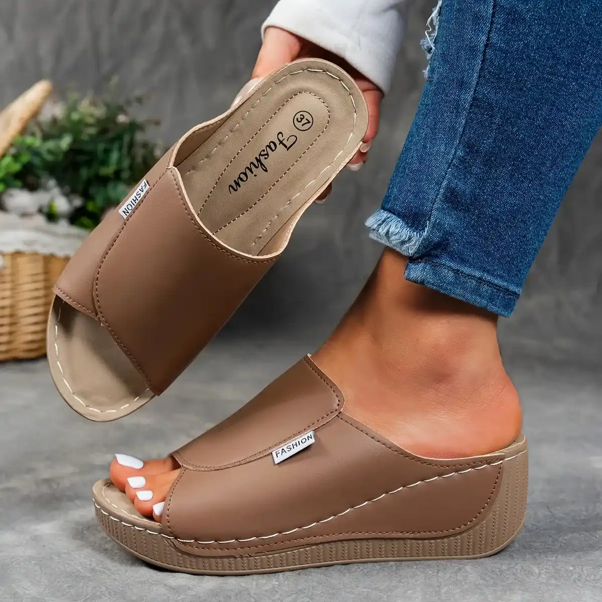 Amaya Leather Sandals