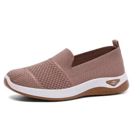 Aveline Walking Sneakers