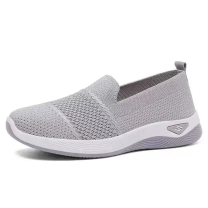 Aveline Walking Sneakers