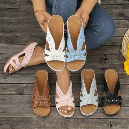 Elara Bloom Sandals