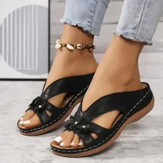 Elara Bloom Sandals